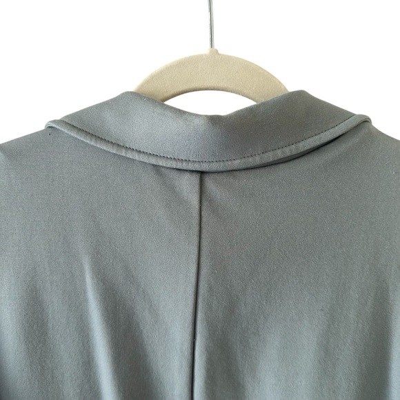 Athleta Women’s Size 10 Eastbound Knit Blazer Blue Grey Athleisure Casual - Picture 9 of 14